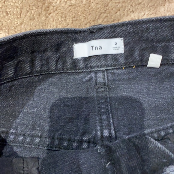 Aritzia jean skirt - Picture 2 of 3